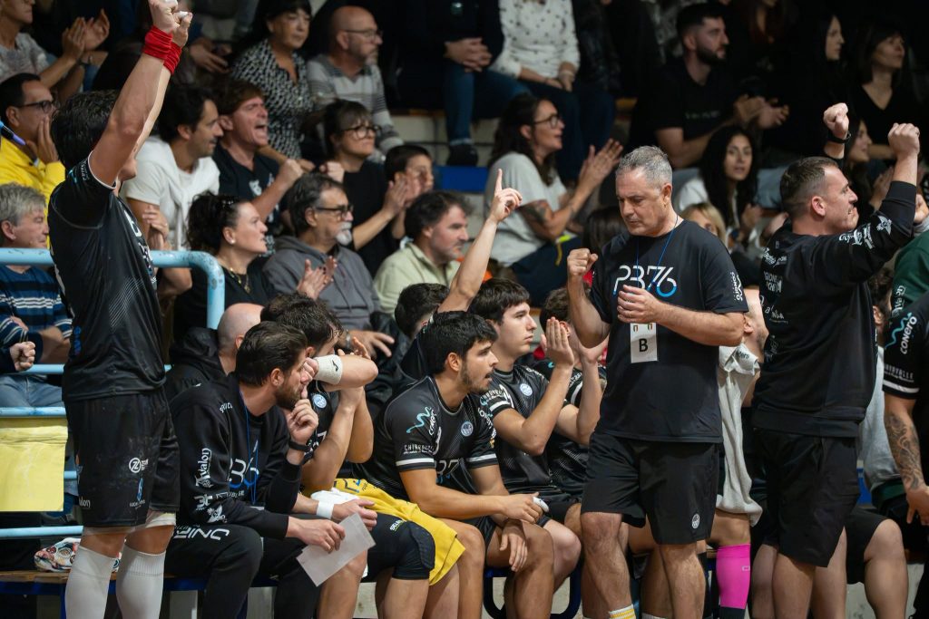 Un'esultanza della Publiesse Chiaravalle (foto Matteo Tarabelli)