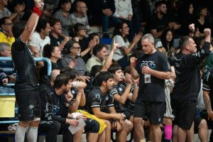 Un'esultanza della Publiesse Chiaravalle (foto Matteo Tarabelli)